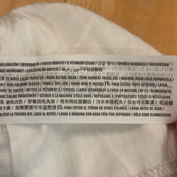 EUC Hollister Camo Low Rise Baggy Jeans Size 00R W24 raw edge - Picture 12 of 12